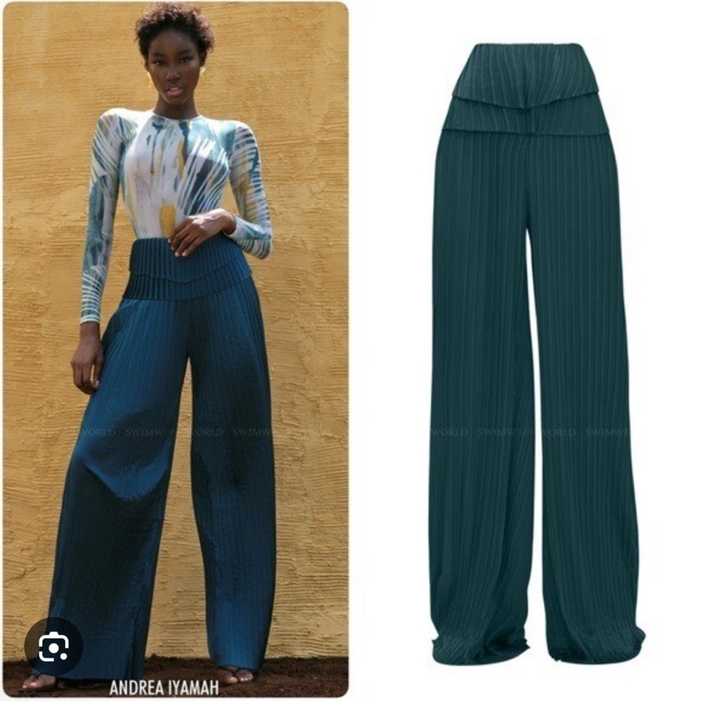 NWT Andrea Iyamah 2 piece Set Green Linea Pleated Pants M & Halima Cropped top M
